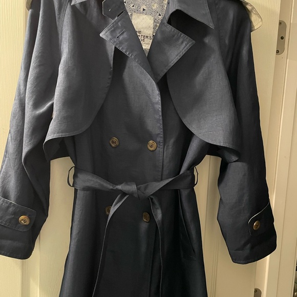 The Water’s Edge Navy Trench Coat with Belted Waist and A-line Silhouette - Picture 4 of 7